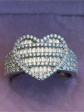 Stunning & Romantic 3.00CTW Moissanite Heart Ring w/Pave & Baguette Gems 💎 Sz 8